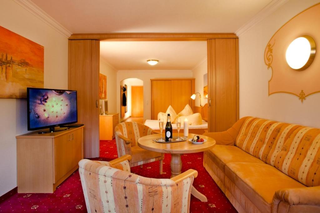 Alpenhof Hotell Gerlos Exteriör bild