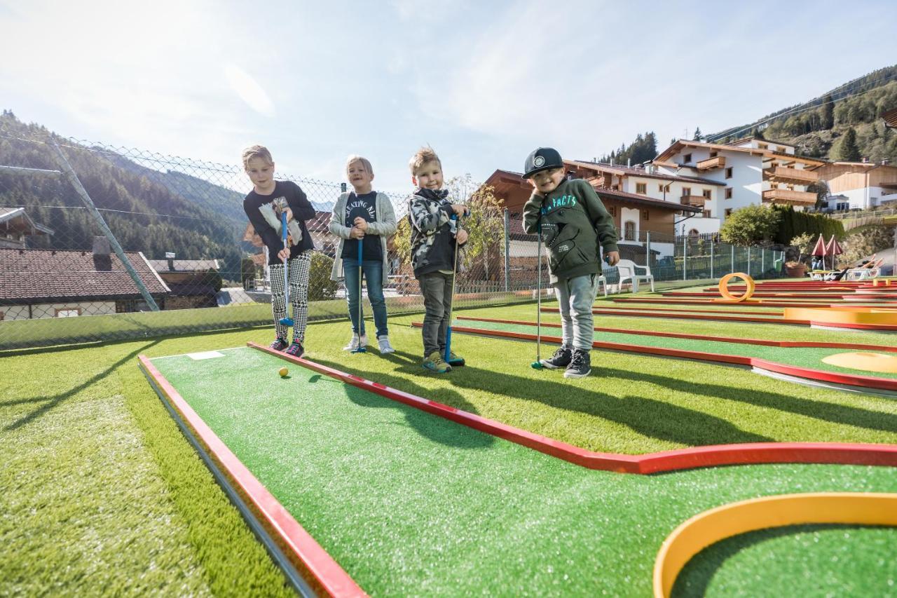 Alpenhof Hotell Gerlos Exteriör bild